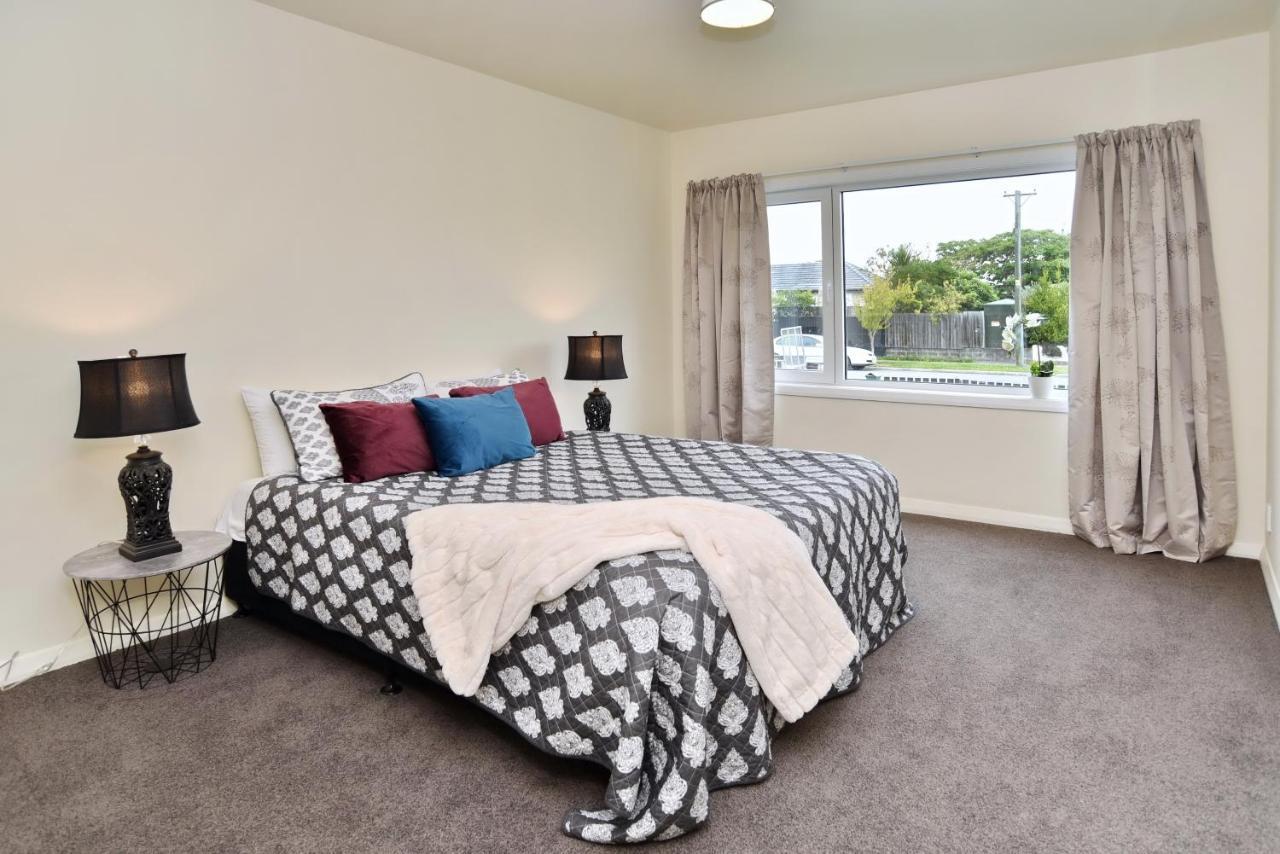 Weston Villa - Spacious & Family Friendly - Bookahome Christchurch Extérieur photo