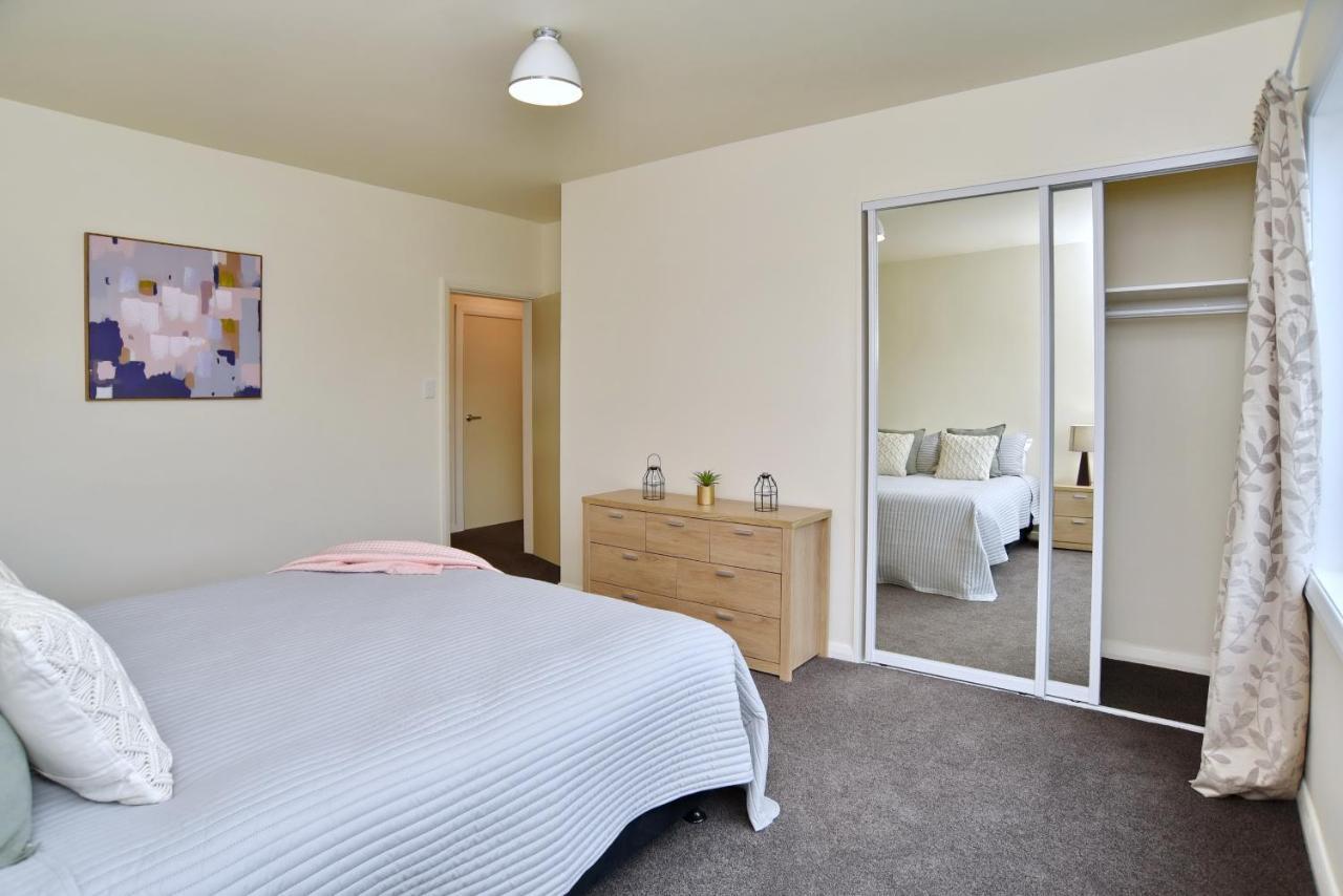 Weston Villa - Spacious & Family Friendly - Bookahome Christchurch Extérieur photo