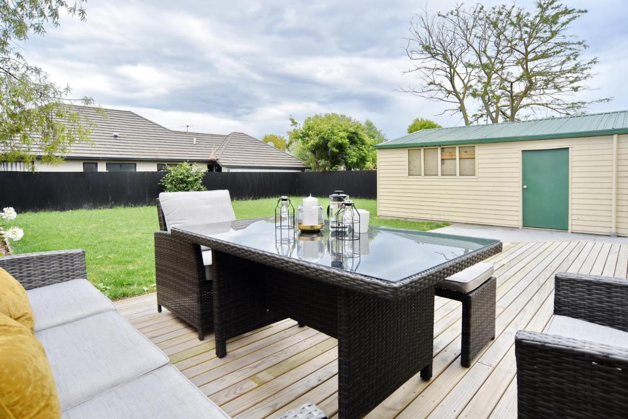 Weston Villa - Spacious & Family Friendly - Bookahome Christchurch Extérieur photo