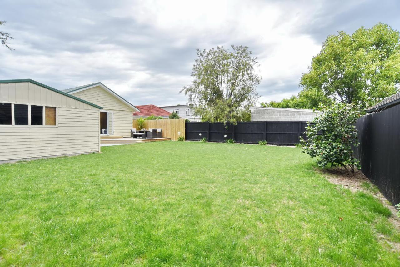 Weston Villa - Spacious & Family Friendly - Bookahome Christchurch Extérieur photo