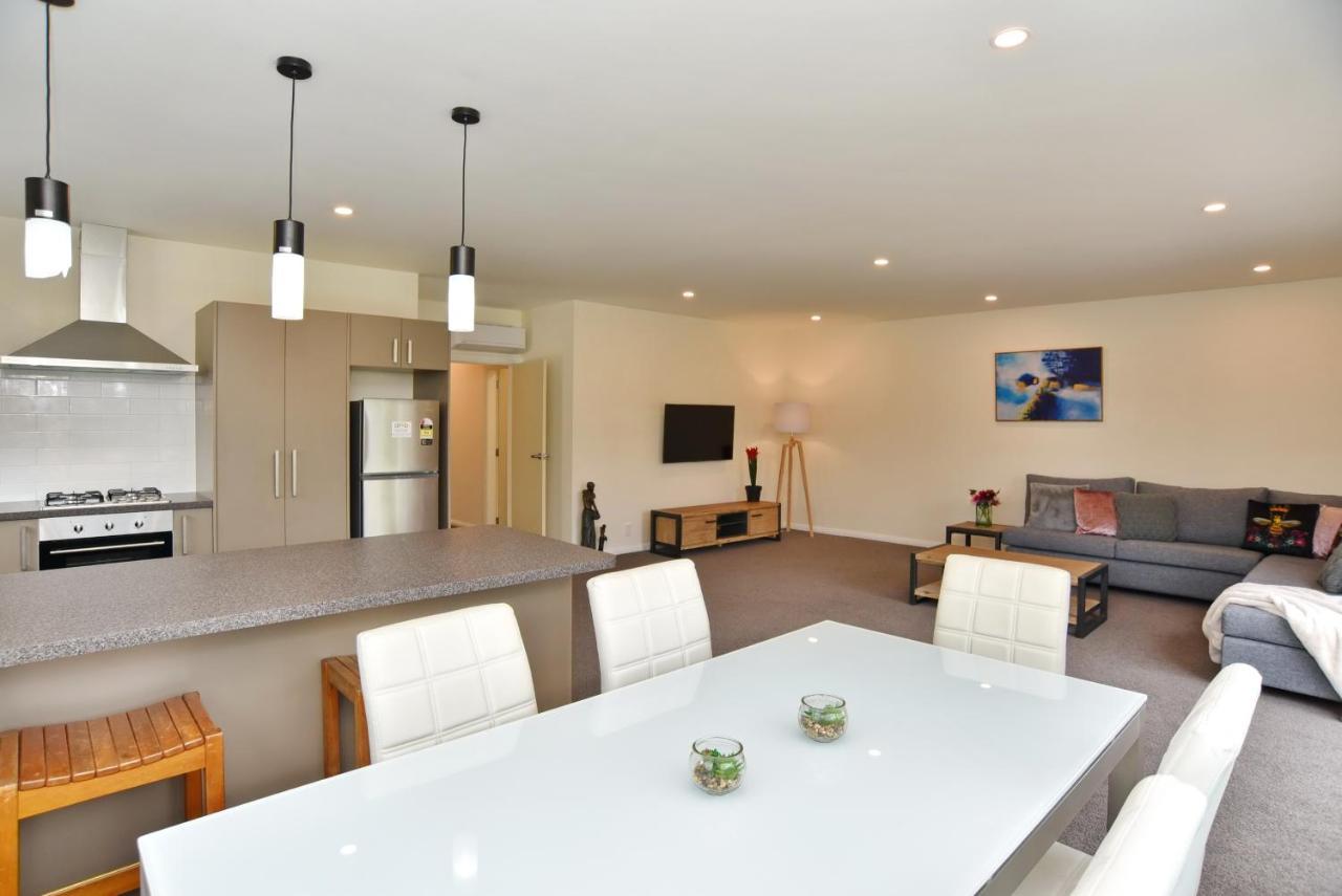 Weston Villa - Spacious & Family Friendly - Bookahome Christchurch Extérieur photo