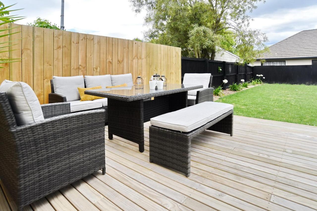 Weston Villa - Spacious & Family Friendly - Bookahome Christchurch Extérieur photo